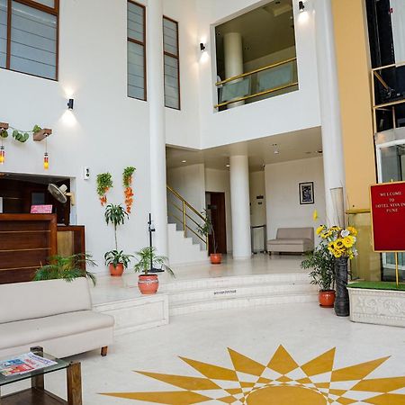 Hotel Viva Inn Yerandwane 외부 사진